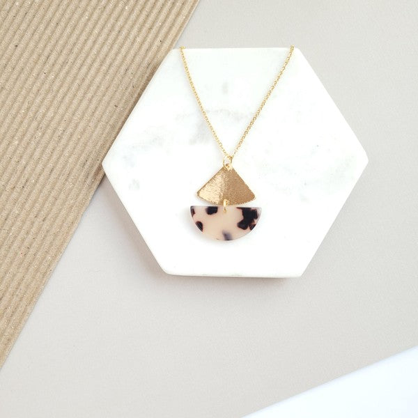 Ava Blonde Tortoise Necklace