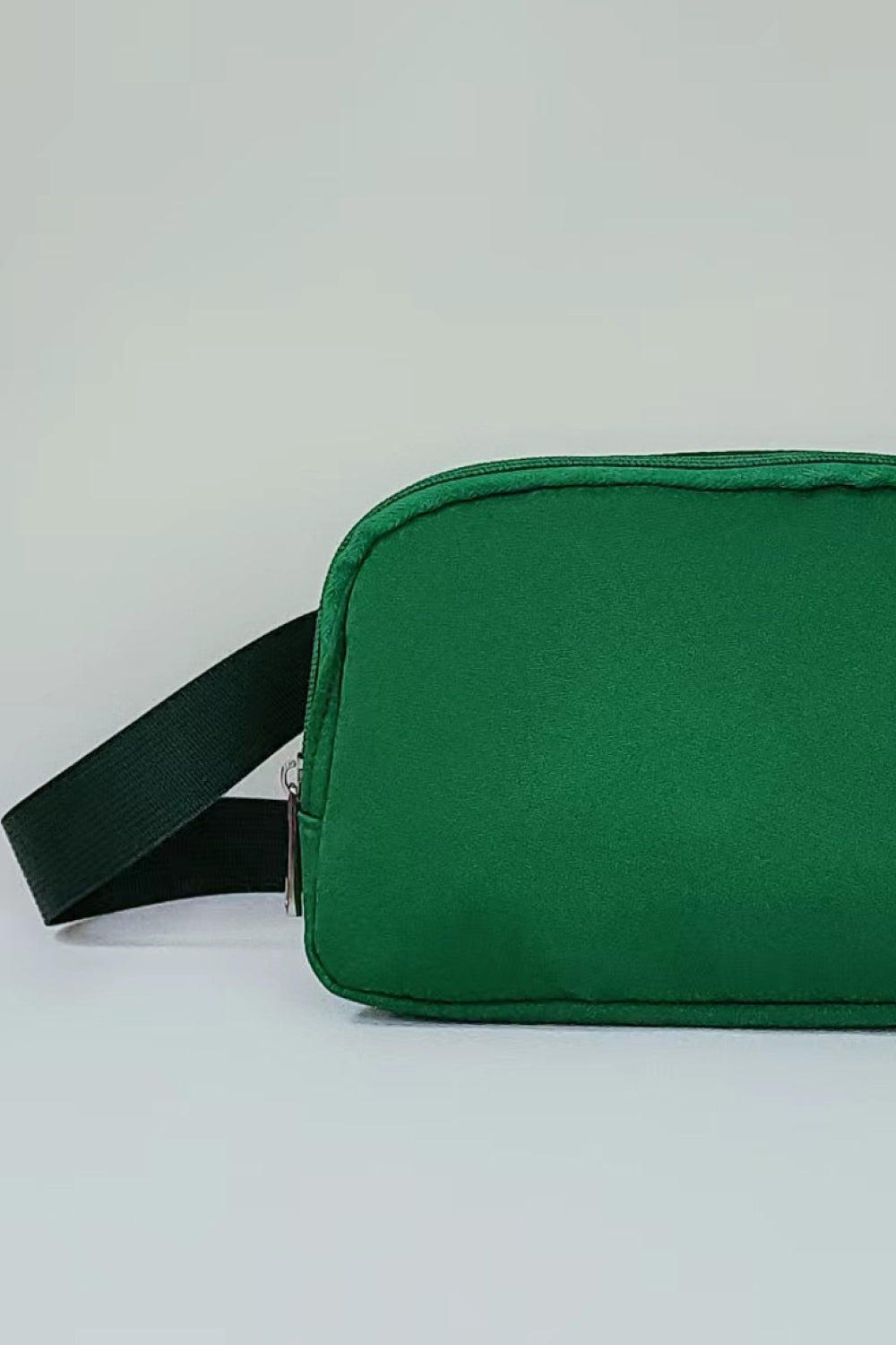 Buckle Zip Closure Fanny Pack Bag