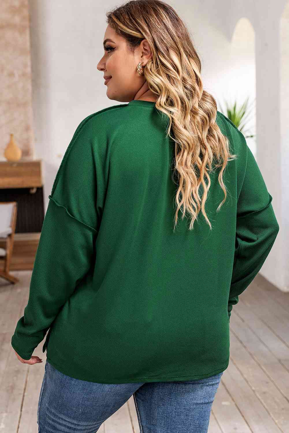 Curvy Exposed Seam Sweatshirt